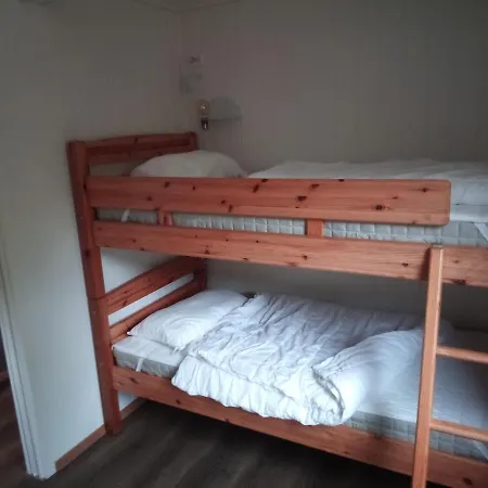 Stenvag 山林小屋 *